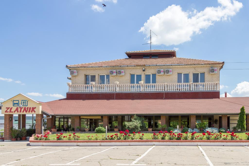 Guesthouse & Restaurant Tekovina Smederevo Exteriör bild