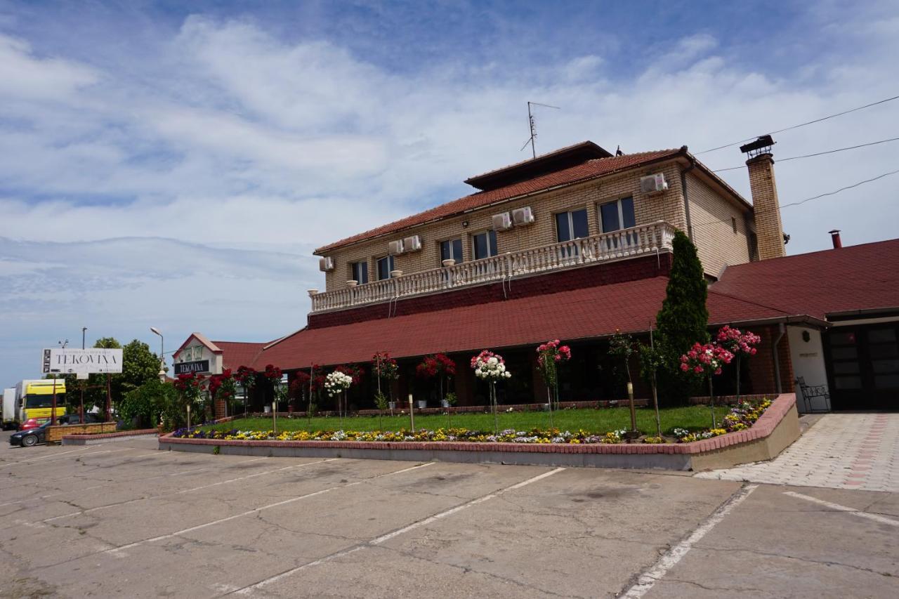 Guesthouse & Restaurant Tekovina Smederevo Exteriör bild